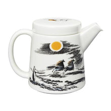Load image into Gallery viewer, Moomin Teapot 2017 - True To Its Origins (0.7L)
