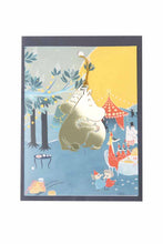 Load image into Gallery viewer, Moomin Hug Card with metal Deco
