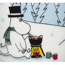 Load image into Gallery viewer, Moomin Mug 2013 - Under the Christmas Tree
