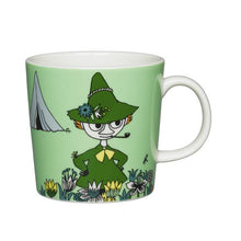 Load image into Gallery viewer, Moomin Mug - Snufkin, Green
